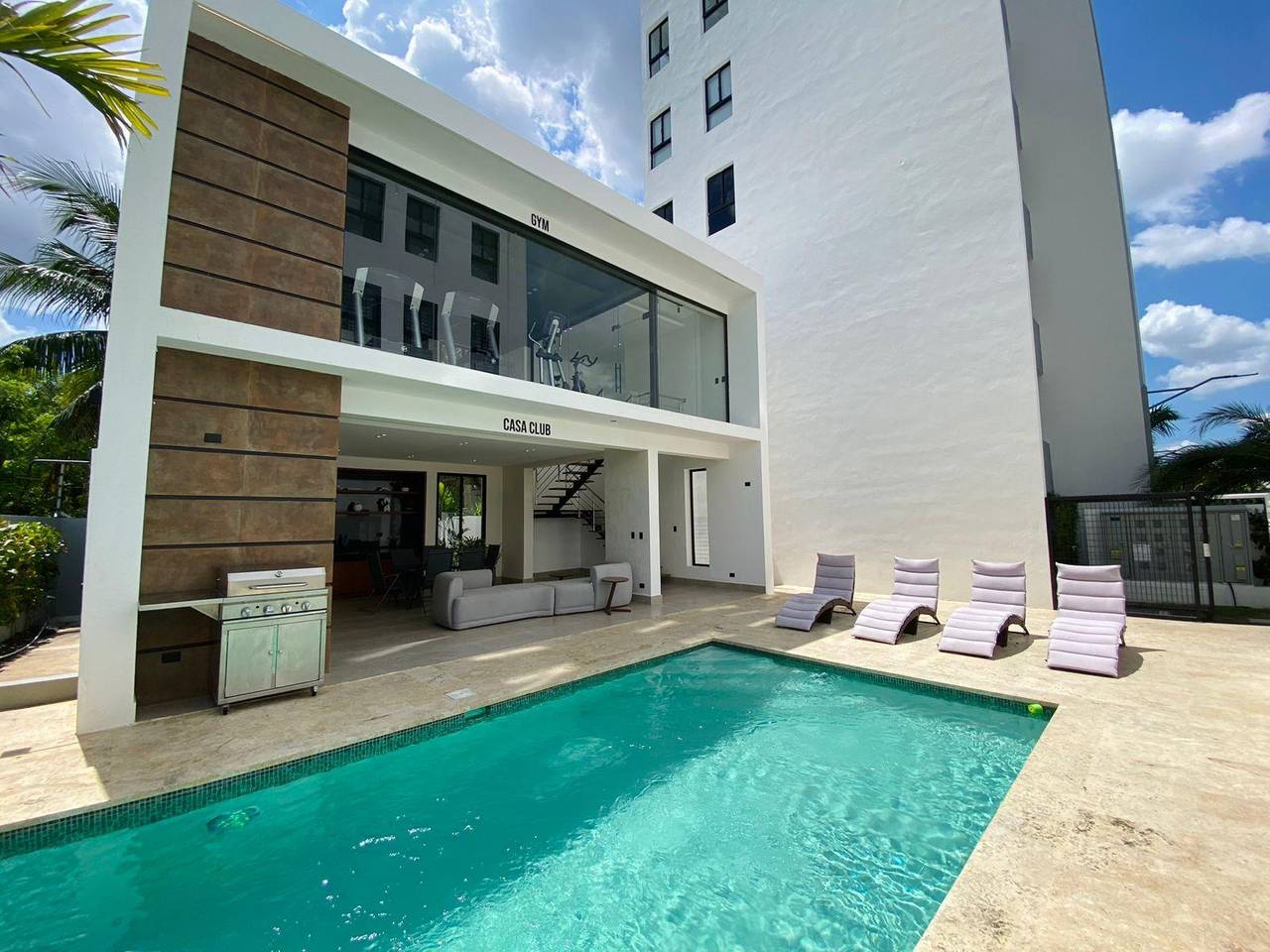 Nuevos y Modernos Apartamentos con 3 Habitaciones, Gimnasio y Piscina de Venta próximo a Los Laureles!